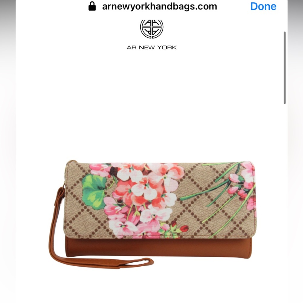 NWT AR NEWYORK WALLET - Picture 9 of 12